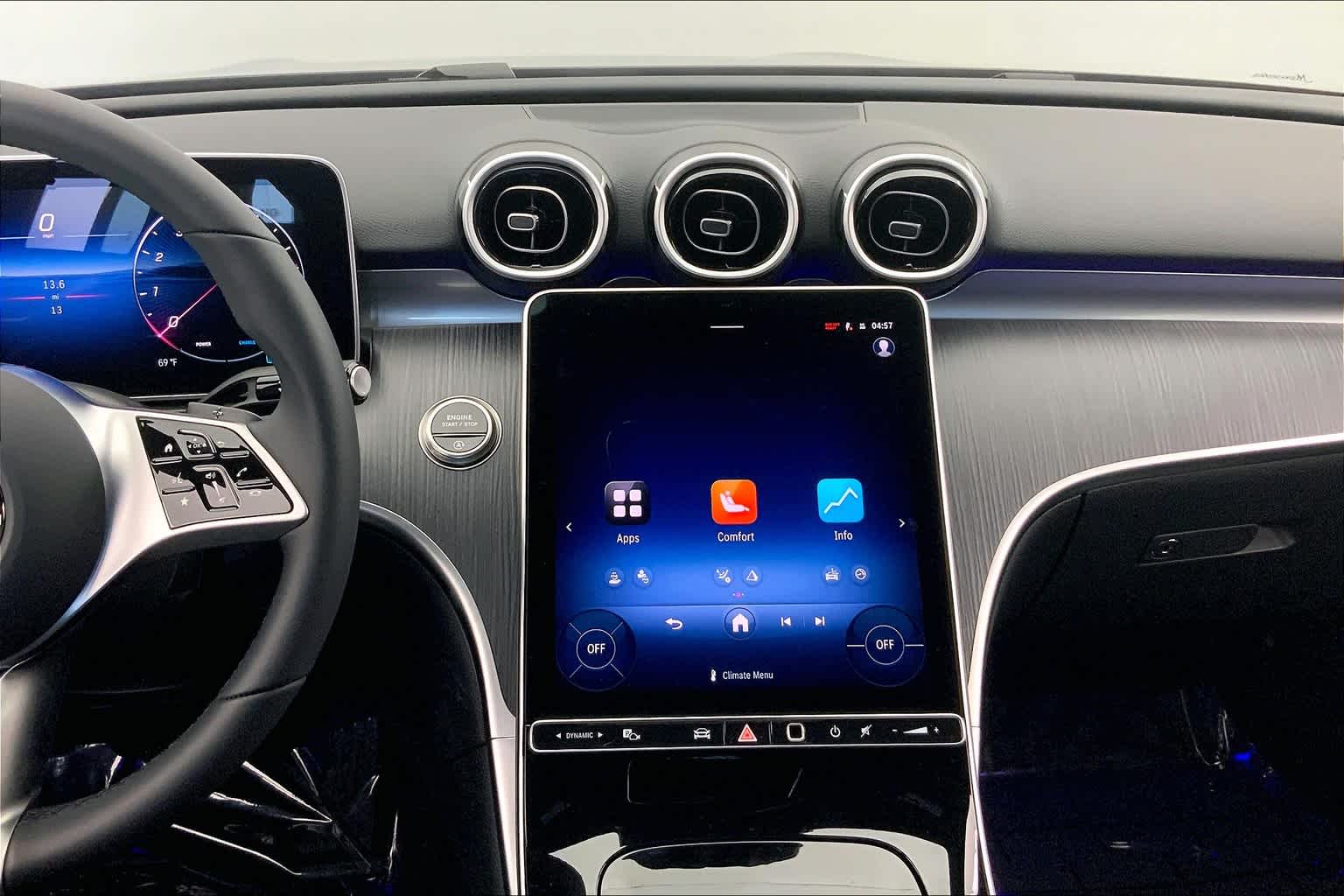 Thumbnail: 2025 Mercedes-Benz C-Class - 16