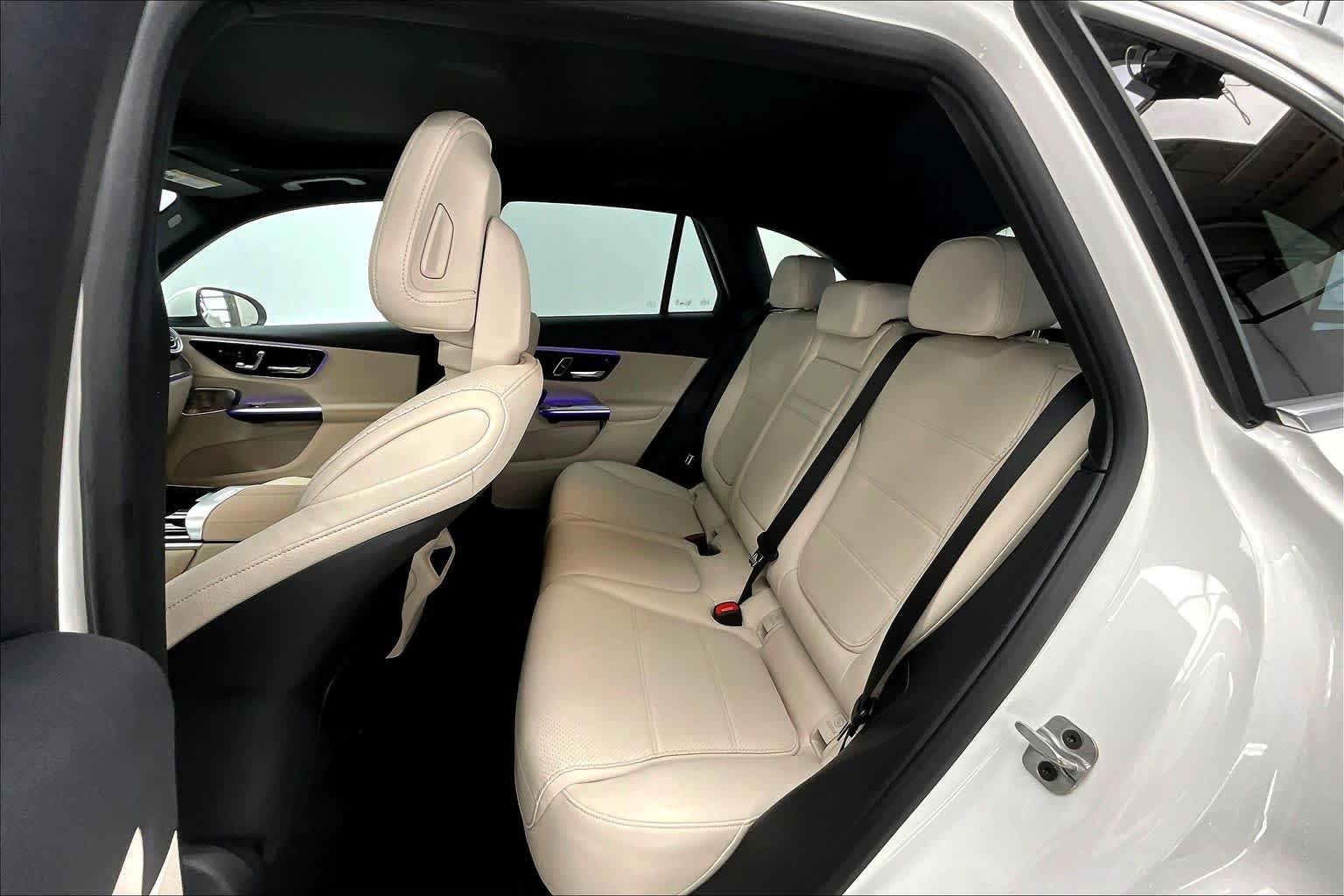 Thumbnail: 2026 Mercedes-Benz GLC - 13