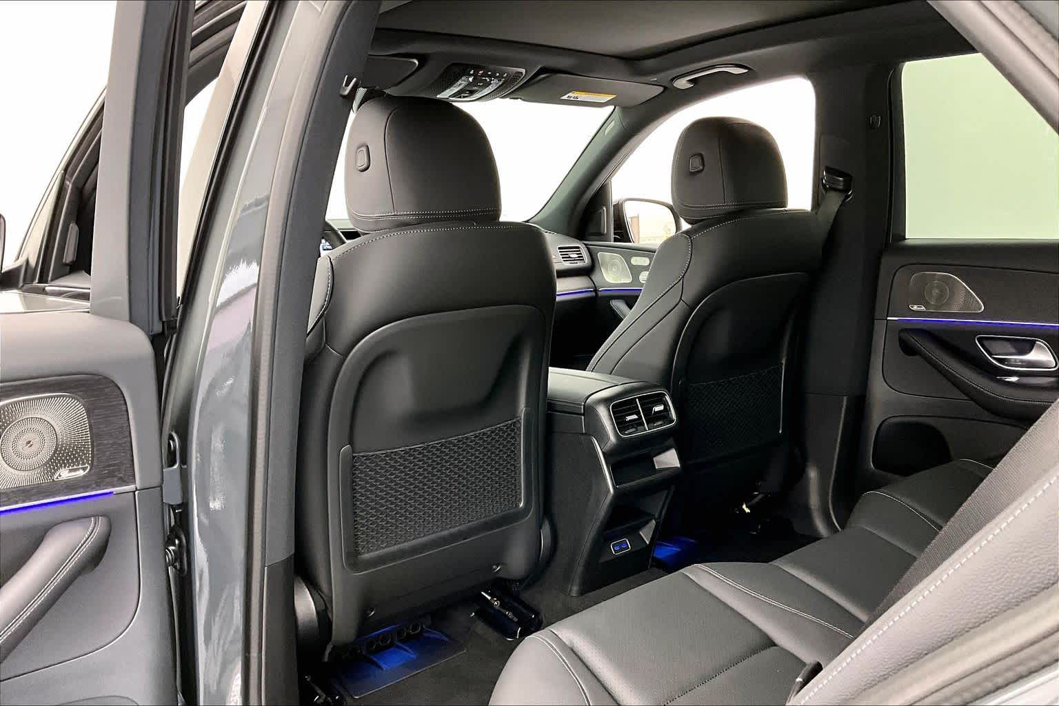 Thumbnail: 2026 Mercedes-Benz GLE - 12