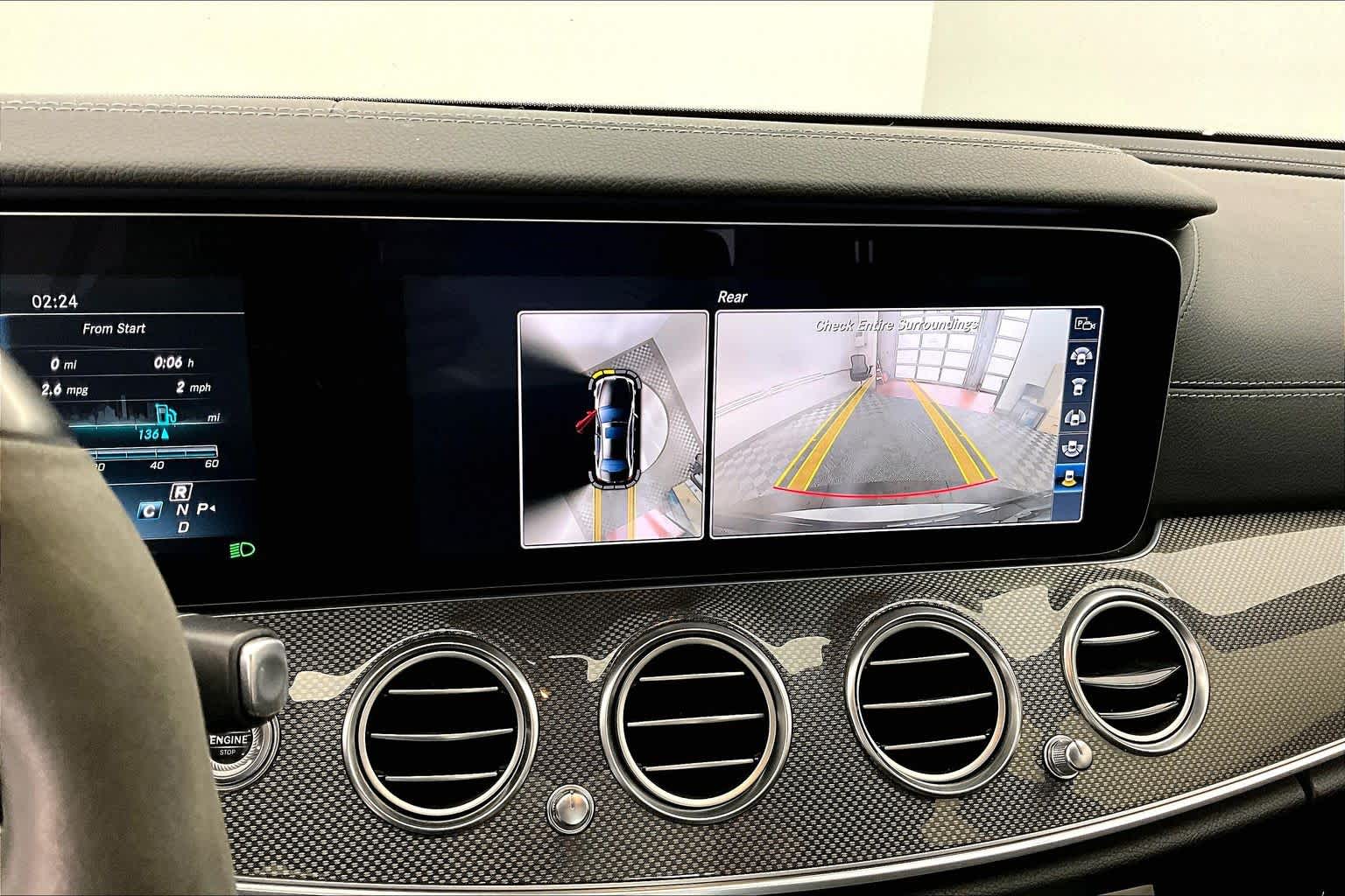 Thumbnail: 2017 Mercedes-Benz E-Class - 21