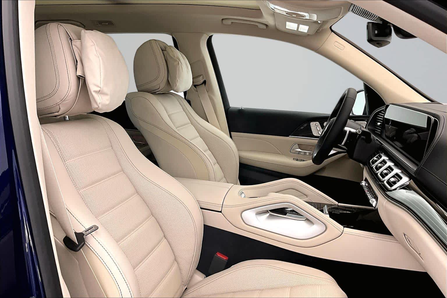 Thumbnail: 2026 Mercedes-Benz GLS - 14