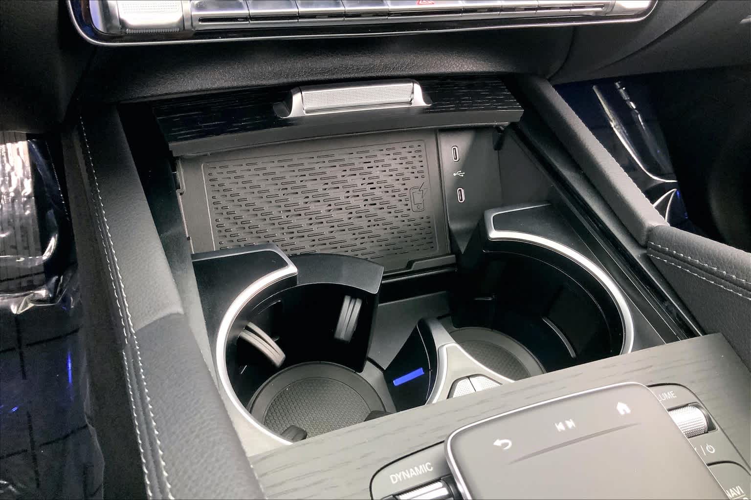 Thumbnail: 2025 Mercedes-Benz GLE - 23