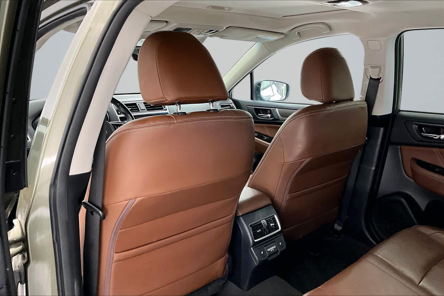 Thumbnail: 2018 Subaru Outback - 12