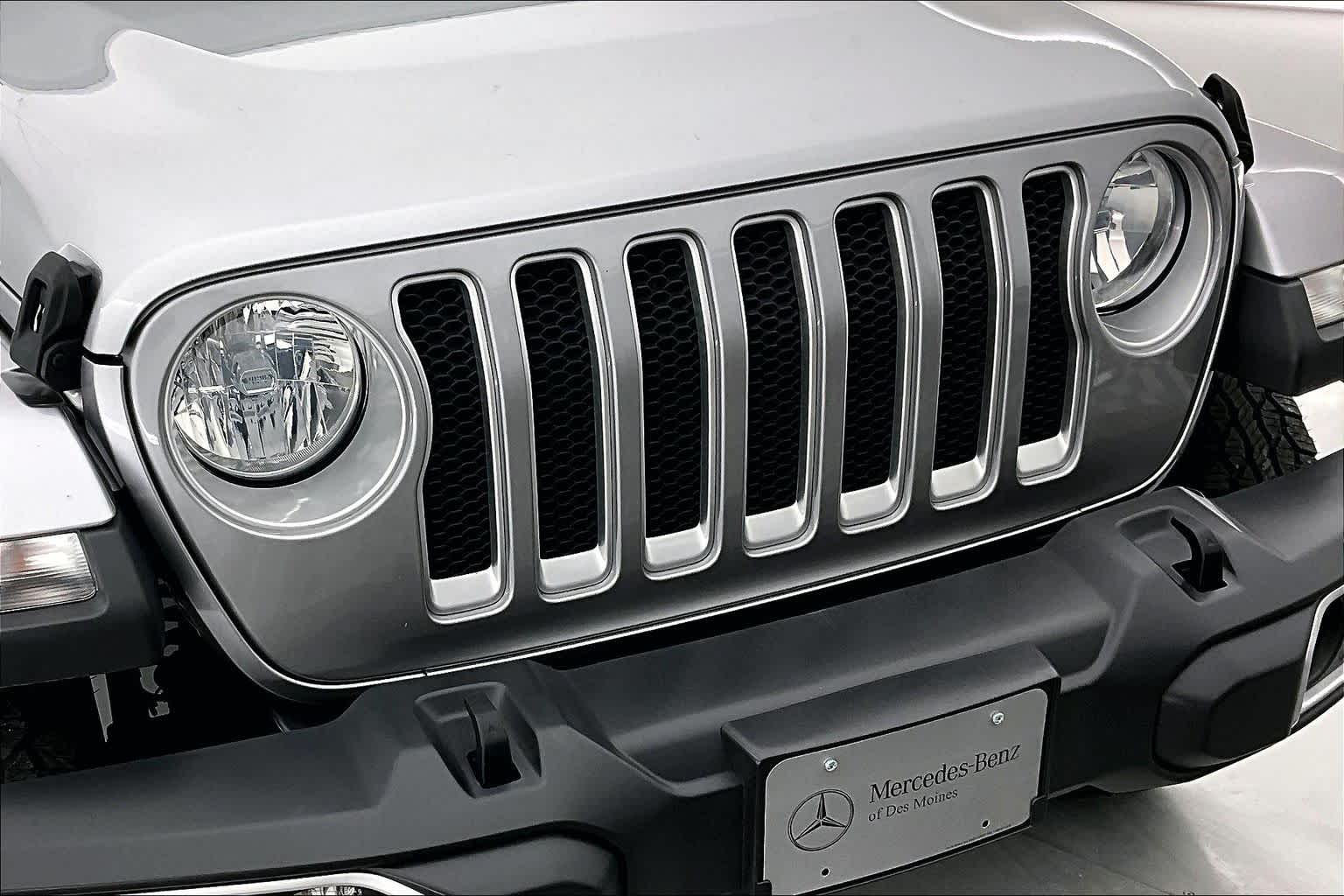 Thumbnail: 2018 Jeep Wrangler - 25