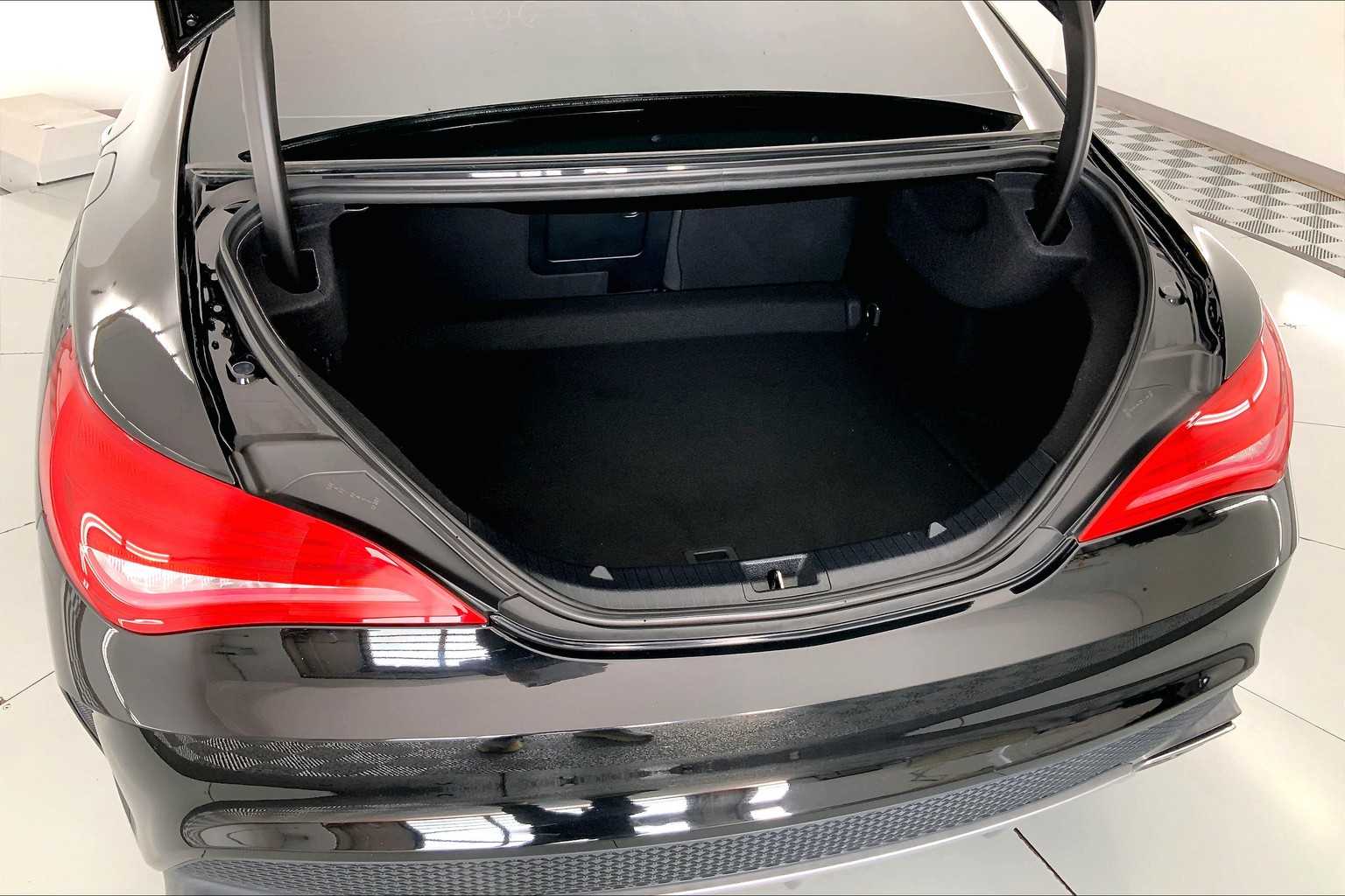 Thumbnail: 2015 Mercedes-Benz CLA - 19