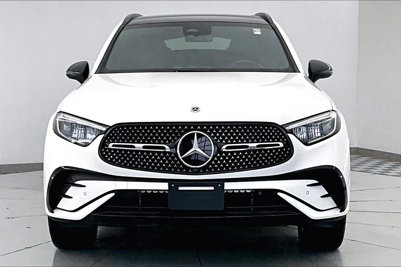 Thumbnail: 2024 Mercedes-Benz GLC - 6