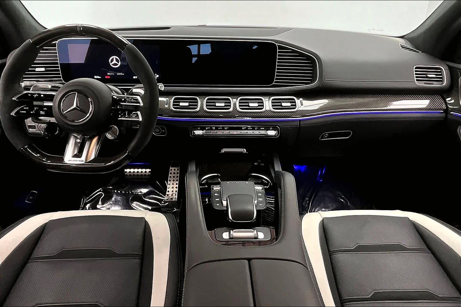 Thumbnail: 2024 Mercedes-Benz GL-Class - 10