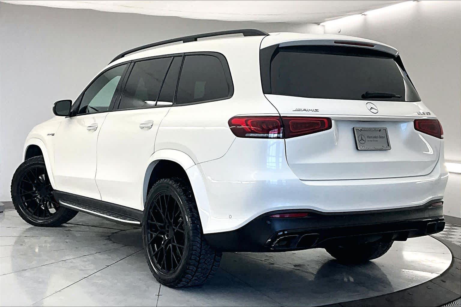 Thumbnail: 2021 Mercedes-Benz GL-Class - 4