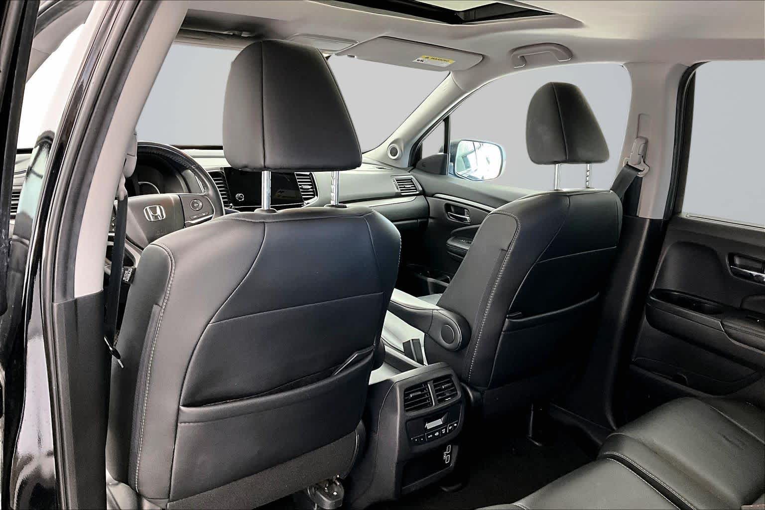 Thumbnail: 2020 Honda Pilot - 12