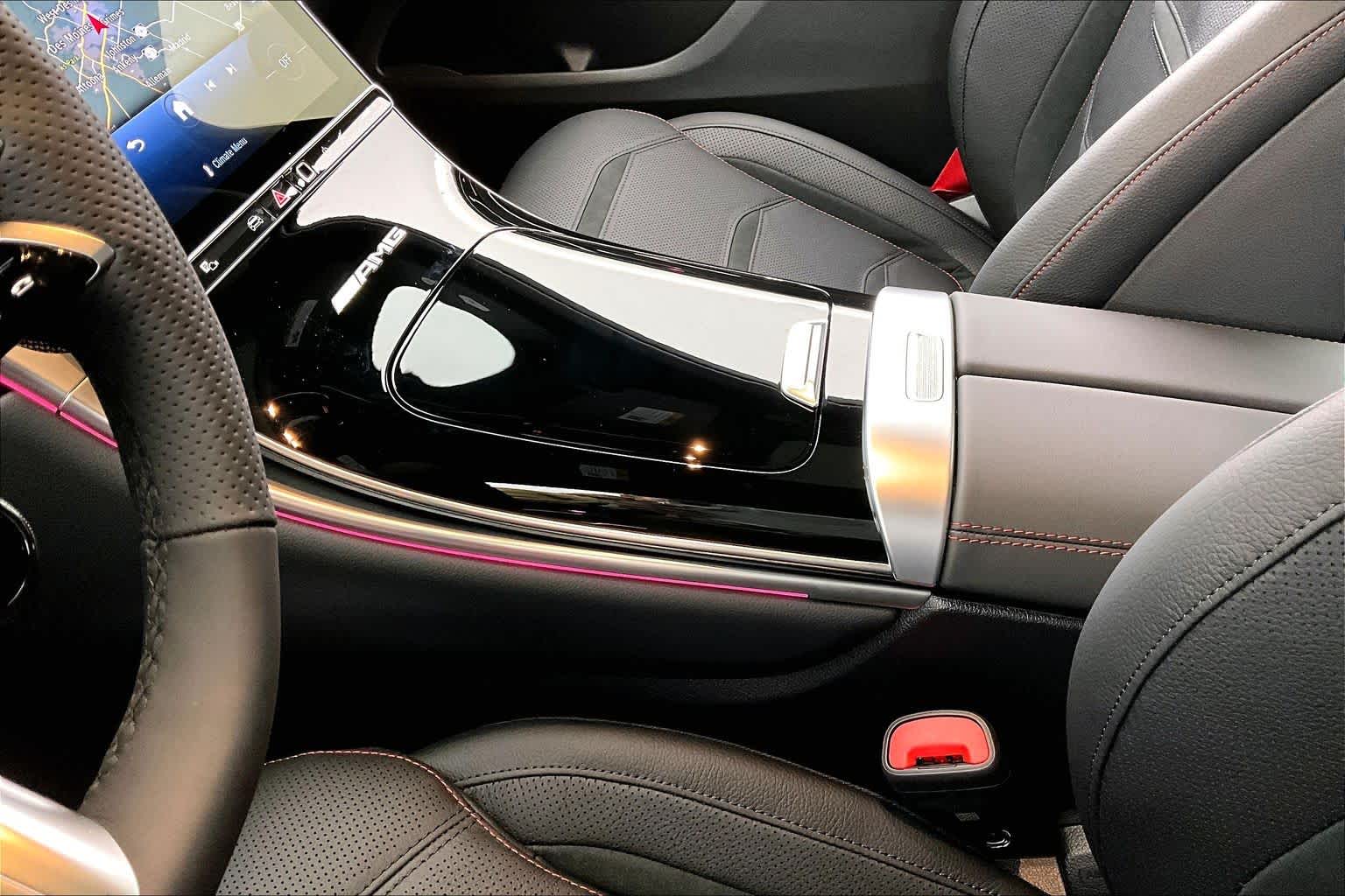 Thumbnail: 2026 Mercedes-Benz GLC - 17