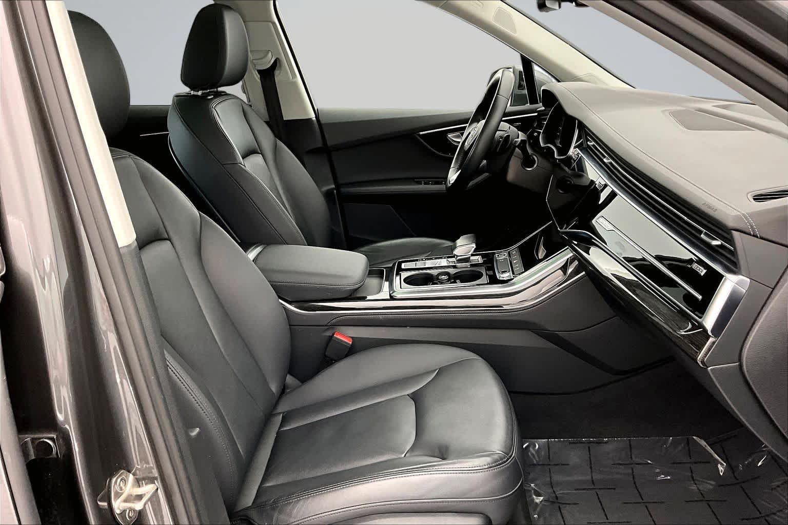 Thumbnail: 2024 Audi Q7 - 14