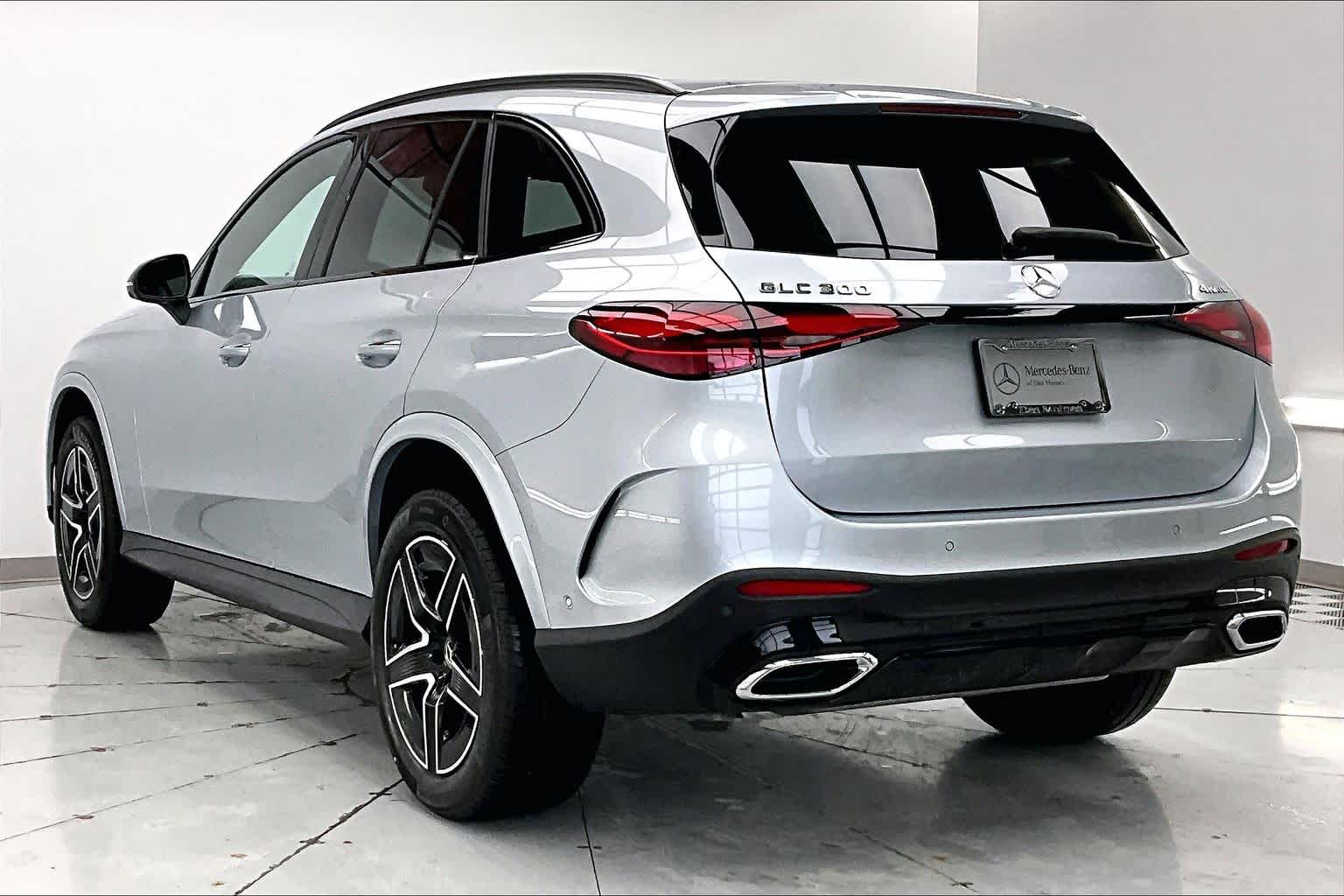 Thumbnail: 2026 Mercedes-Benz GLC - 4