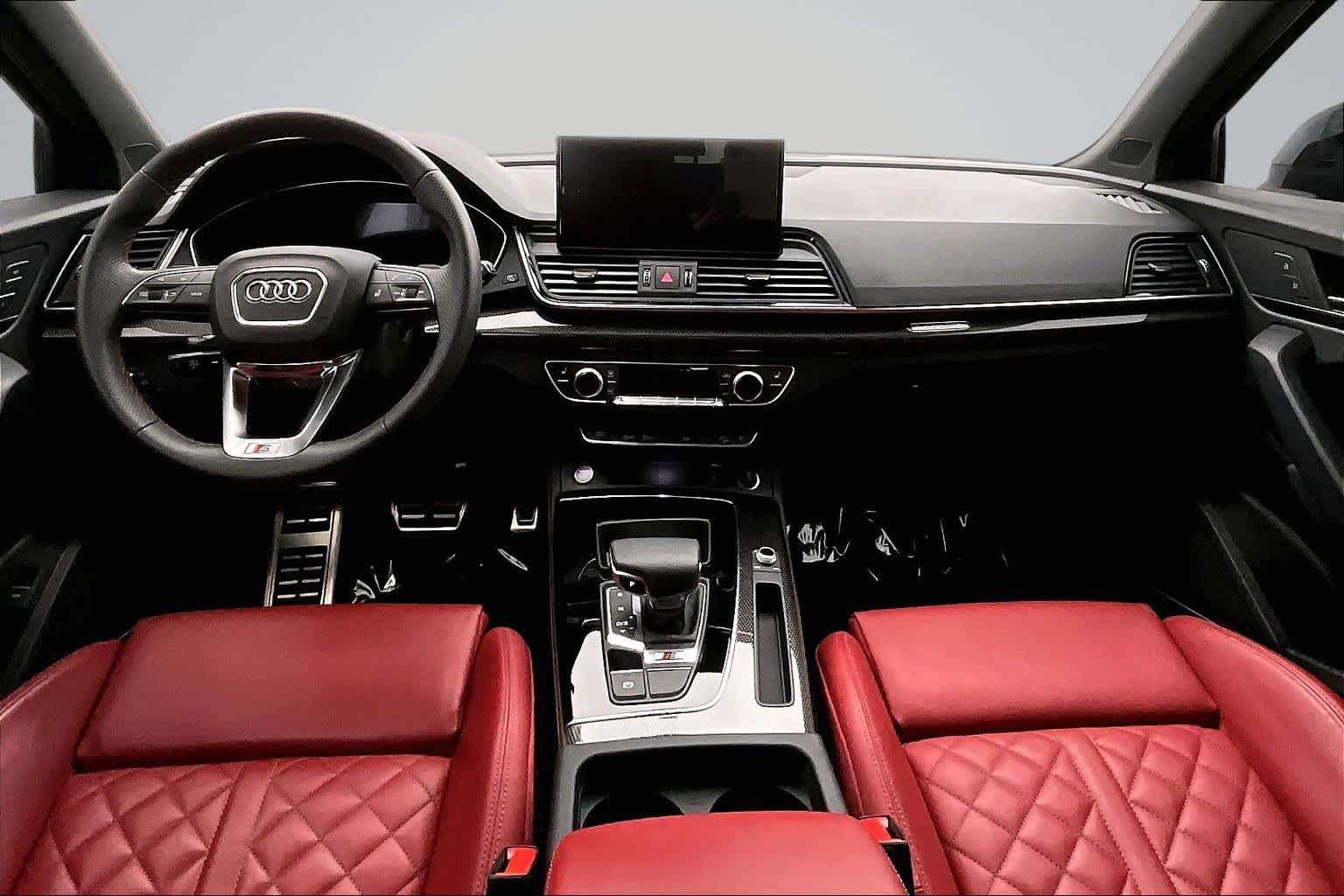 Thumbnail: 2024 Audi SQ5 - 9
