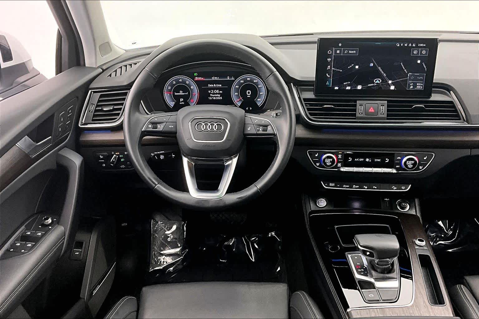 Thumbnail: 2023 Audi Q5 - 15