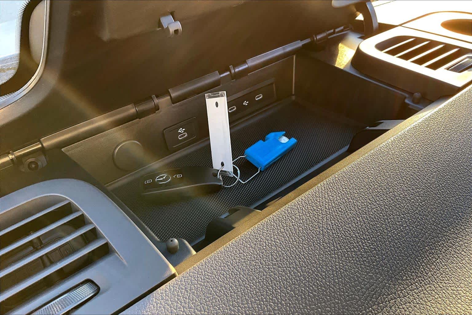 Thumbnail: 2025 Mercedes-Benz Sprinter - 19