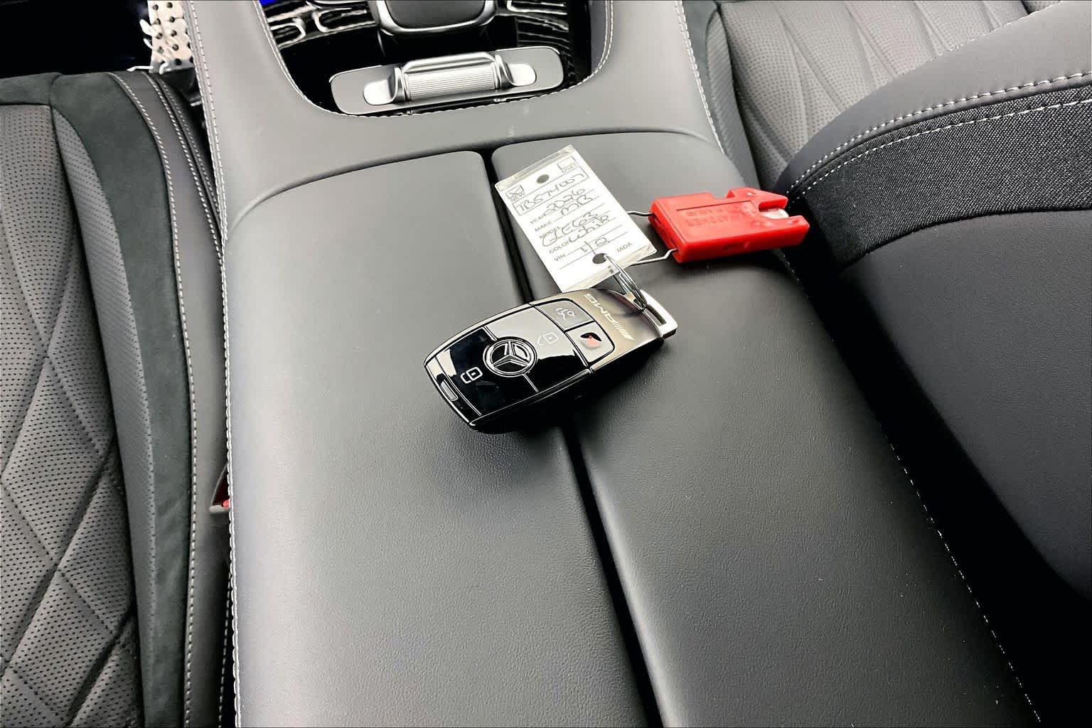 Thumbnail: 2026 Mercedes-Benz GL-Class - 20