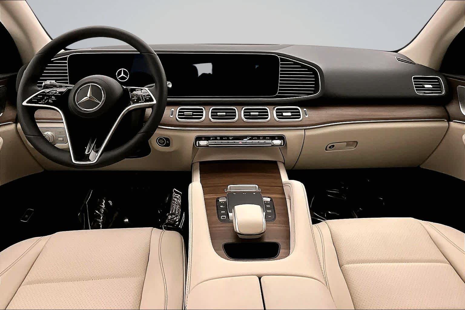 Thumbnail: 2026 Mercedes-Benz GLE - 10