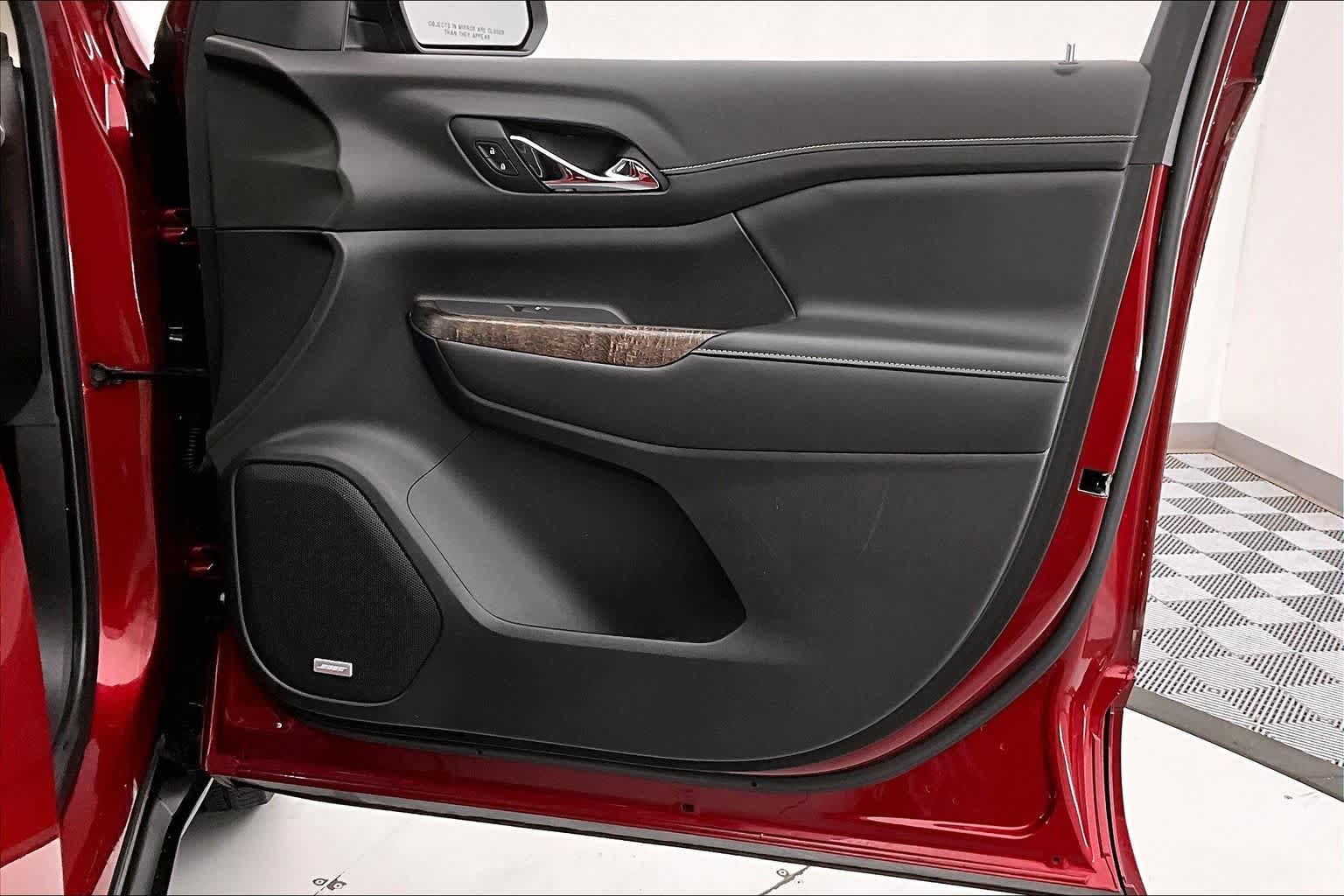 Thumbnail: 2020 GMC Acadia - 24