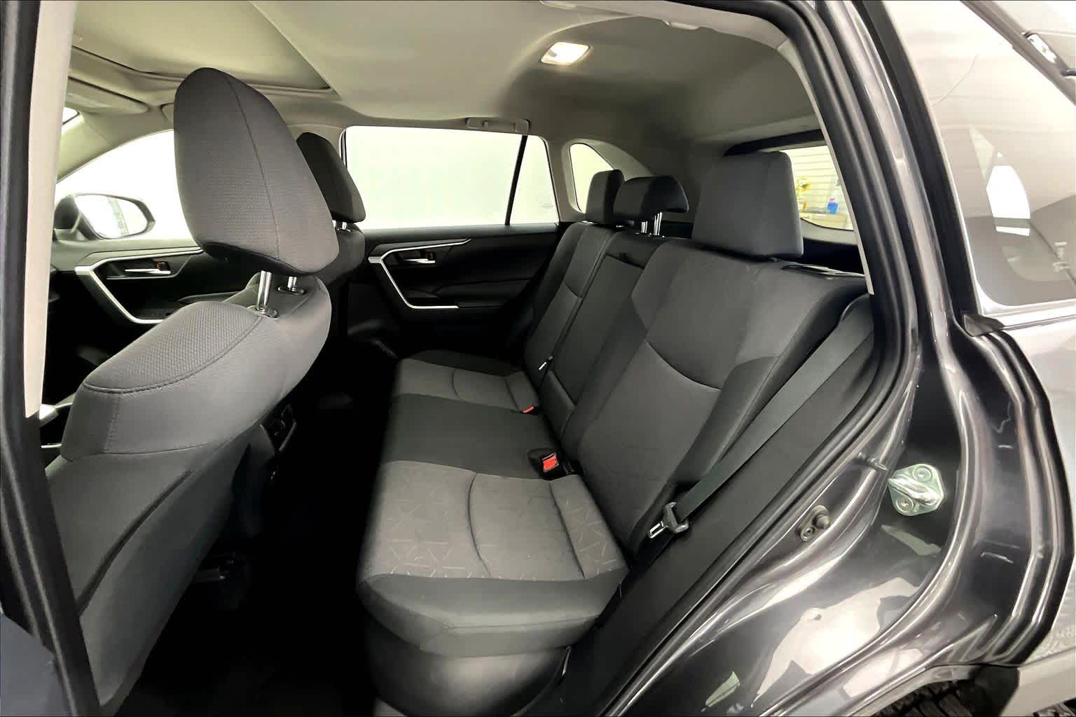 Thumbnail: 2023 Toyota RAV4 - 13