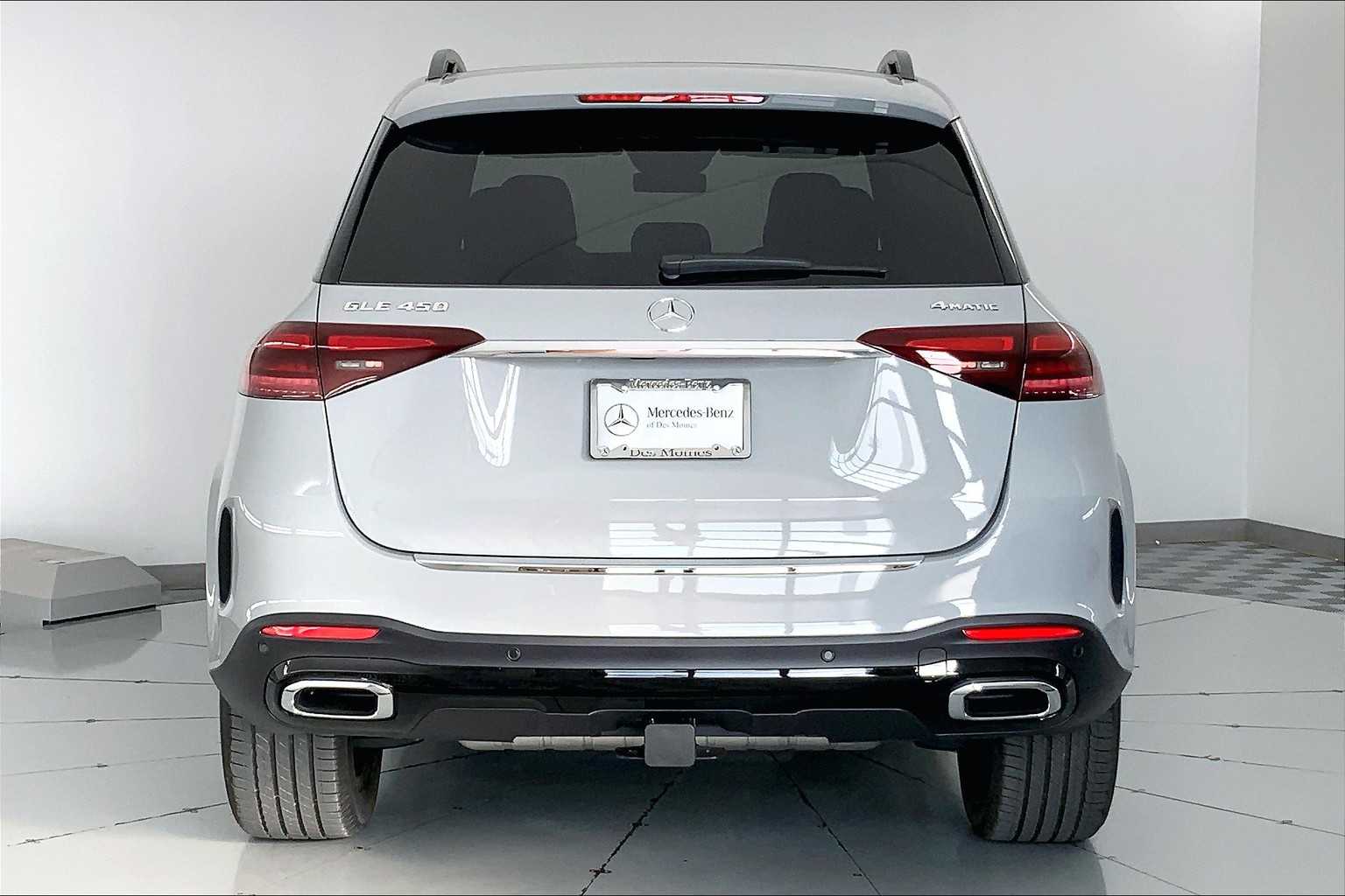 Thumbnail: 2026 Mercedes-Benz GLE - 5