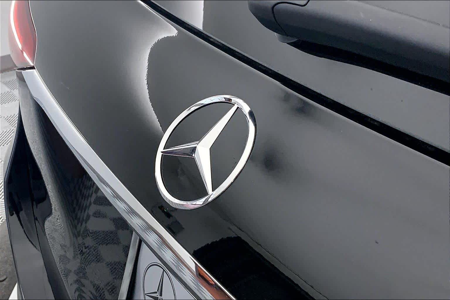 Thumbnail: 2026 Mercedes-Benz GLE - 22