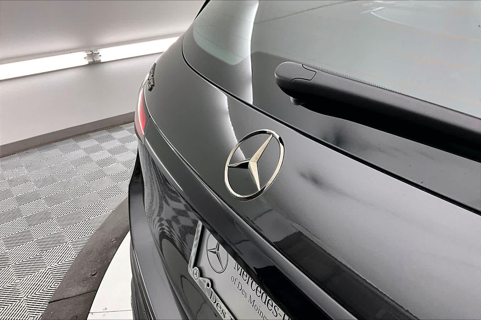 Thumbnail: 2026 Mercedes-Benz GLC - 22