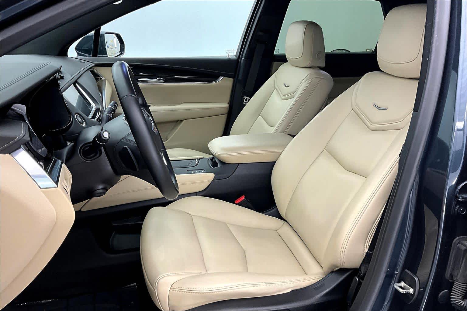 Thumbnail: 2019 Cadillac XT5 - 11
