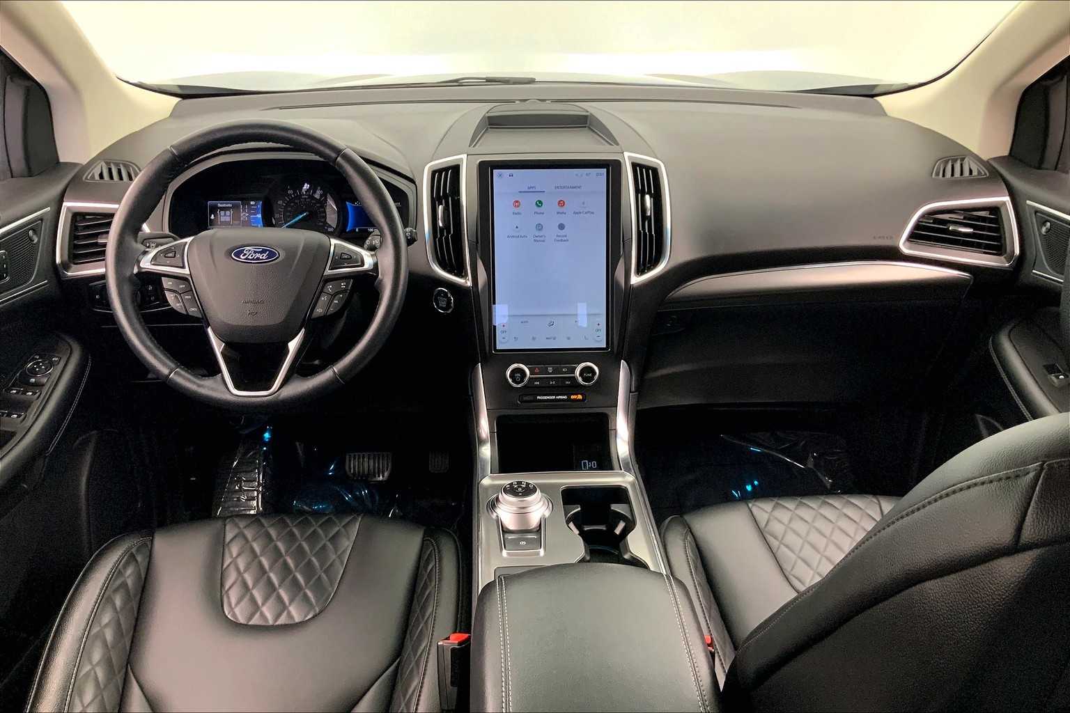 Thumbnail: 2024 Ford Edge - 10