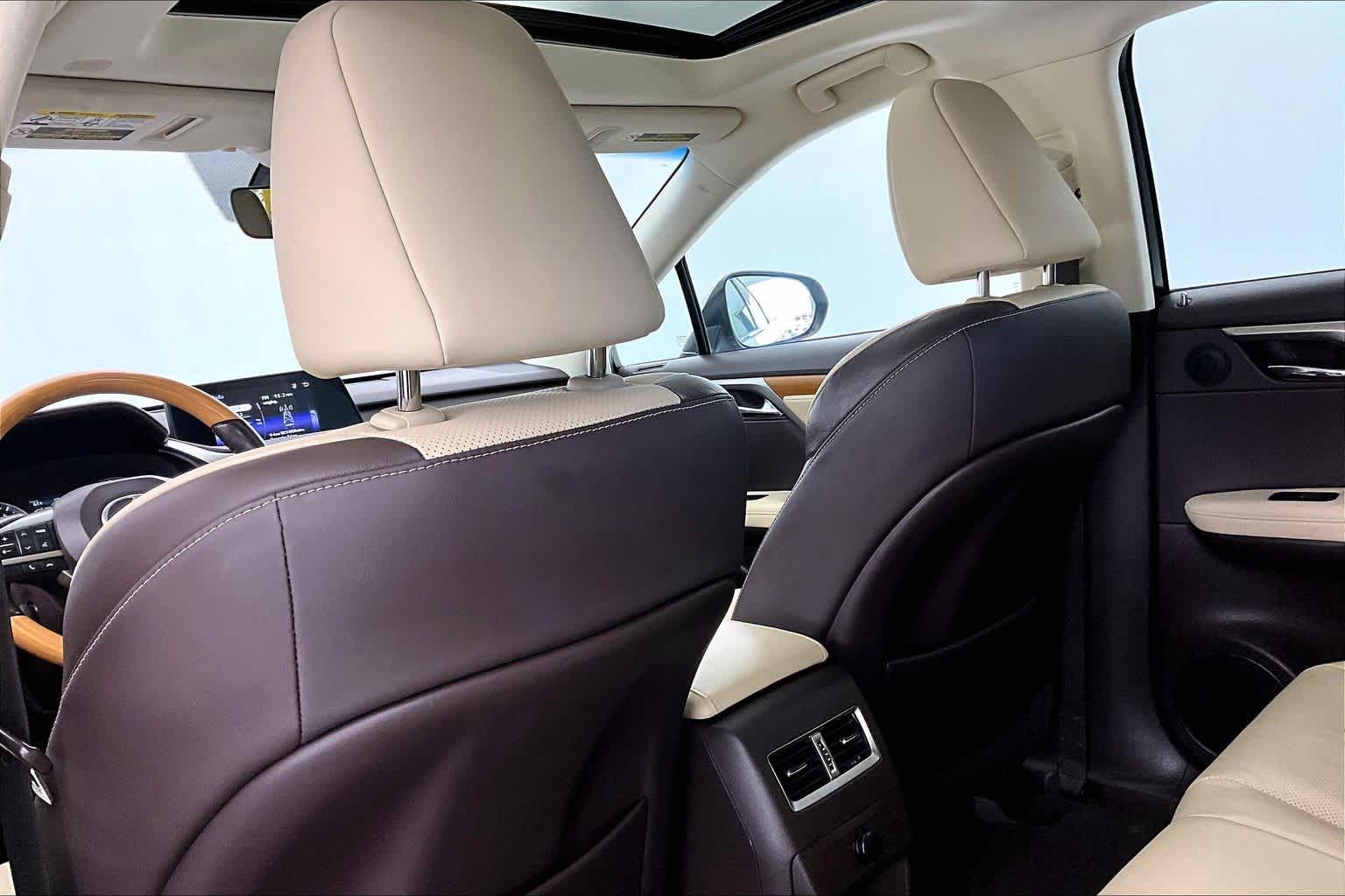 Thumbnail: 2018 Lexus RX - 12