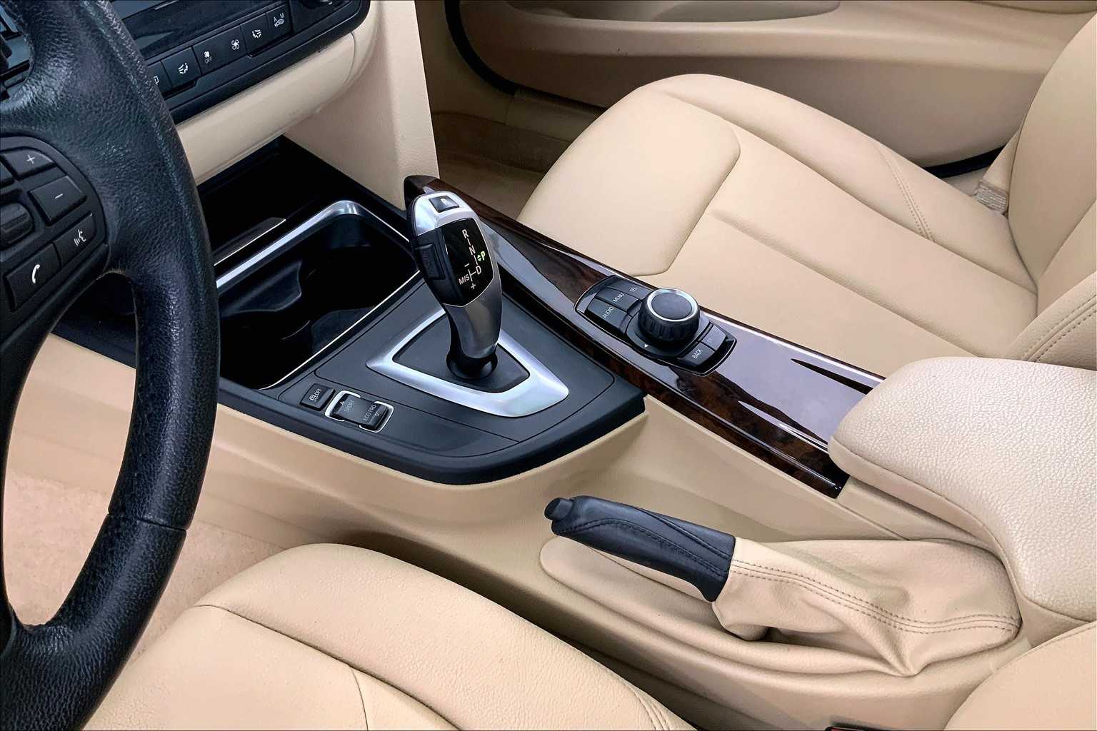Thumbnail: 2014 BMW 3 Series - 17