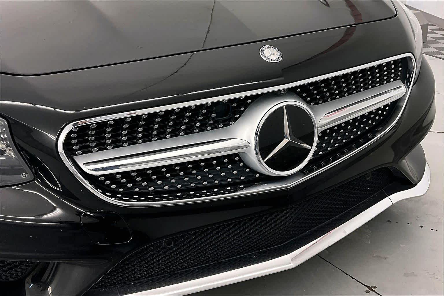 Thumbnail: 2016 Mercedes-Benz S-Class - 25