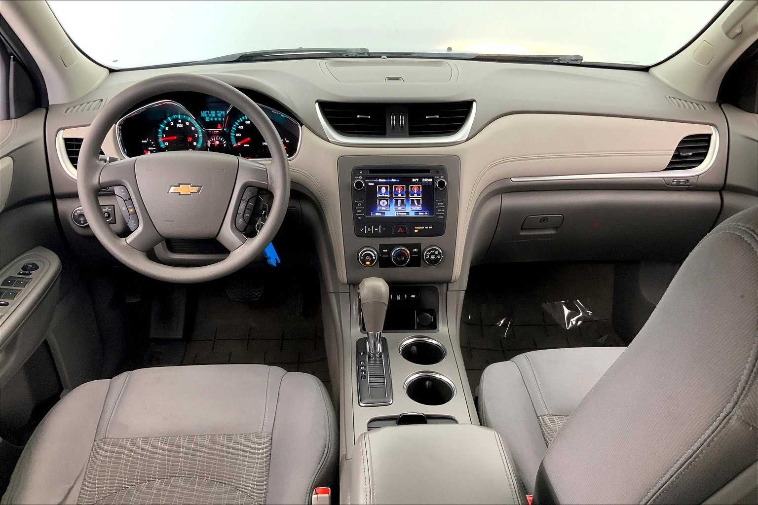 Thumbnail: 2014 Chevrolet Traverse - 10