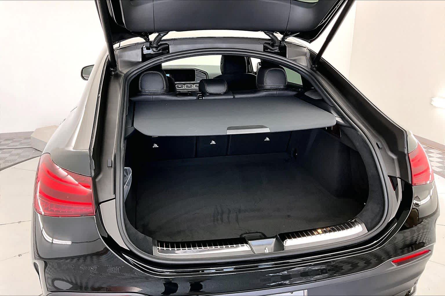 Thumbnail: 2026 Mercedes-Benz GLE - 19