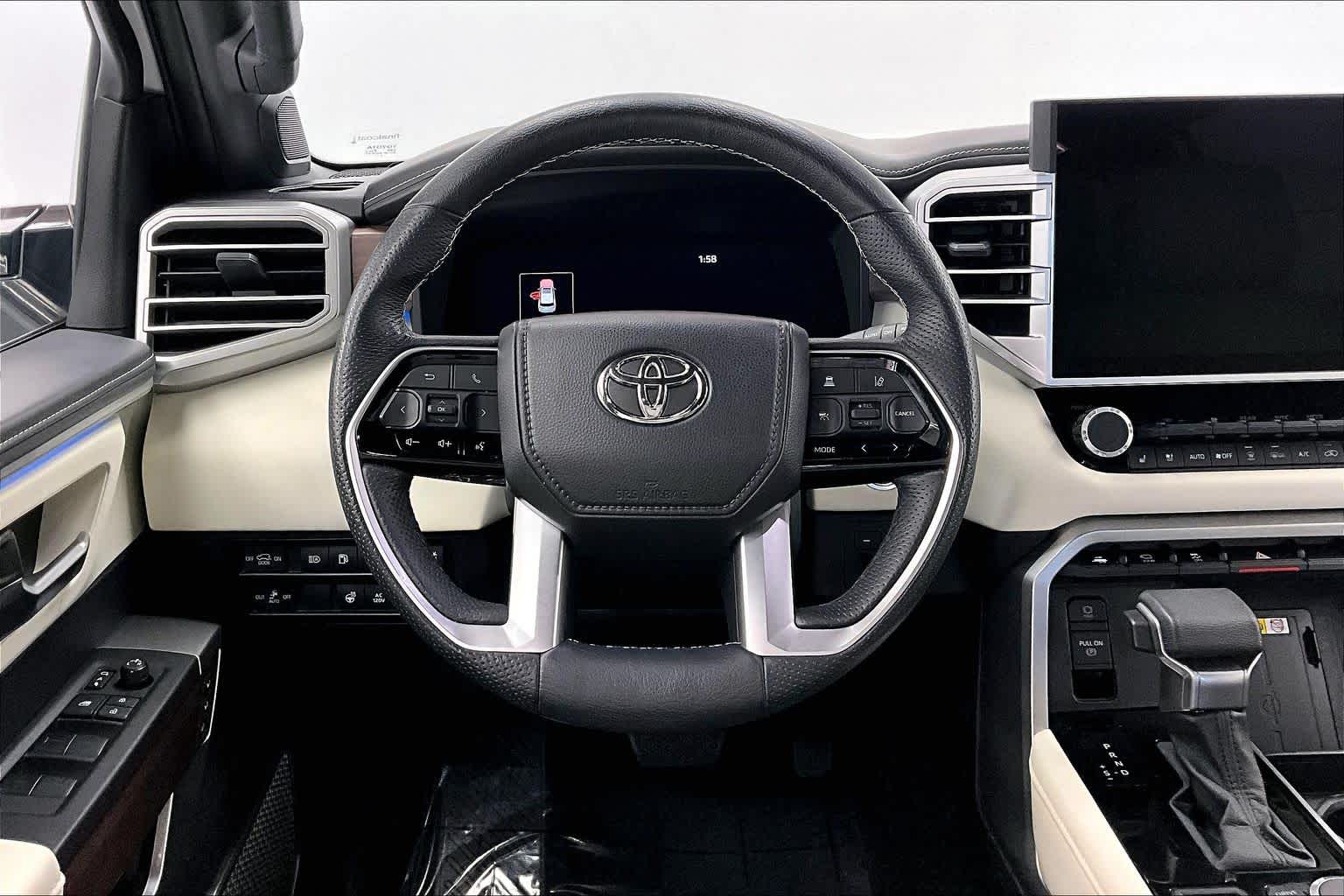 Thumbnail: 2023 Toyota Sequoia - 15