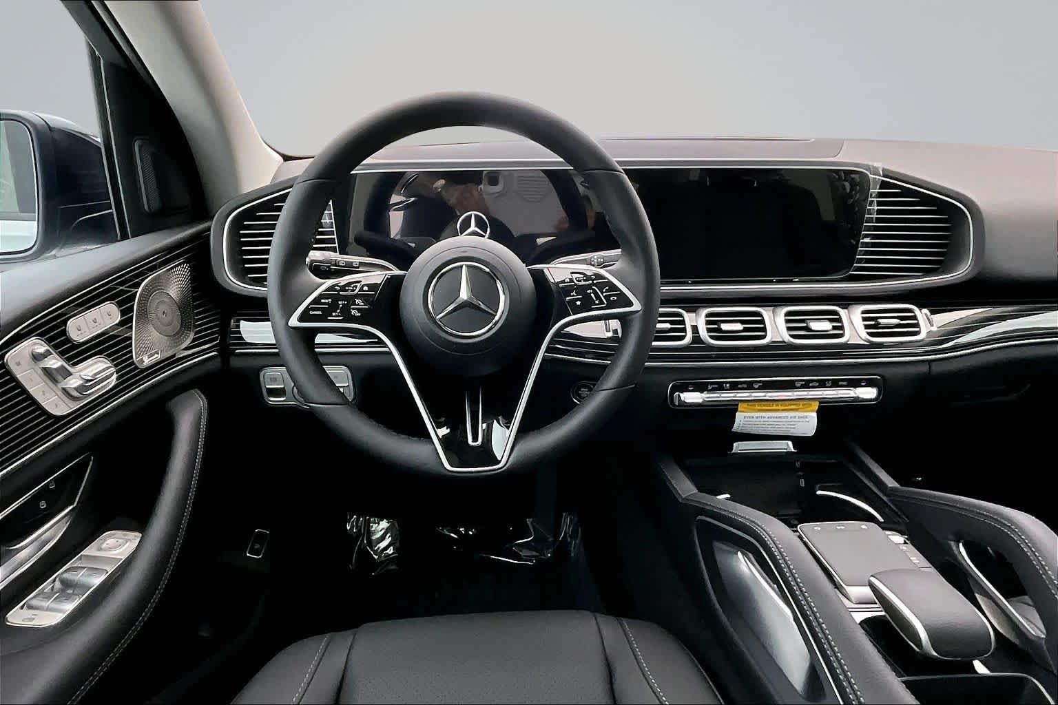 Thumbnail: 2026 Mercedes-Benz GLE - 15