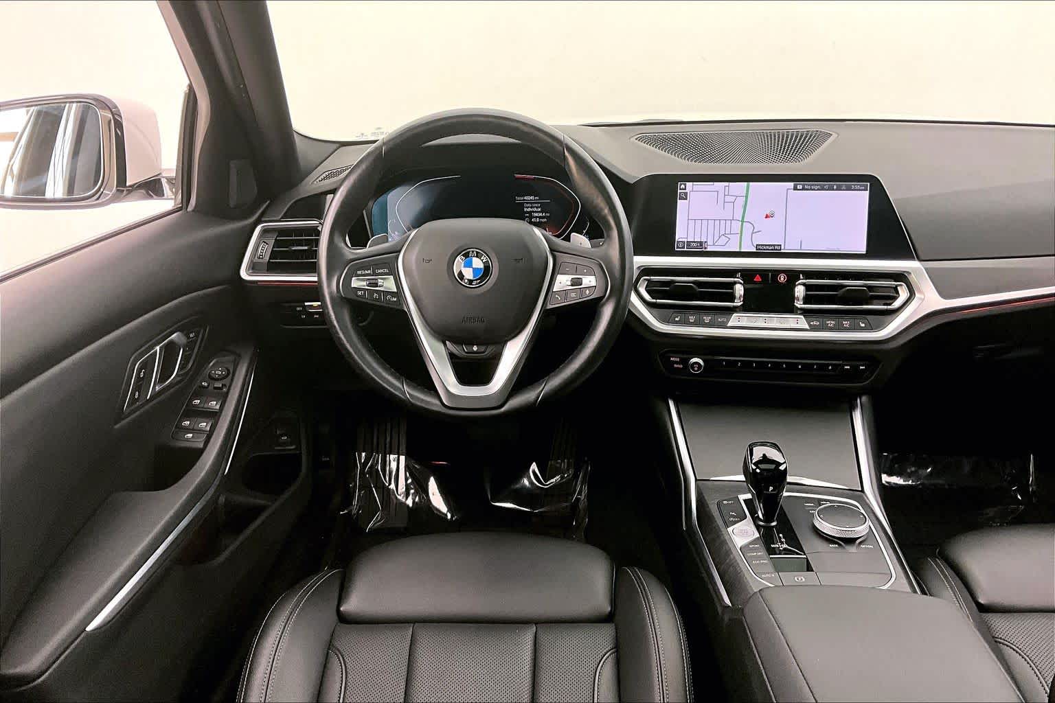 Thumbnail: 2022 BMW 3 Series - 15