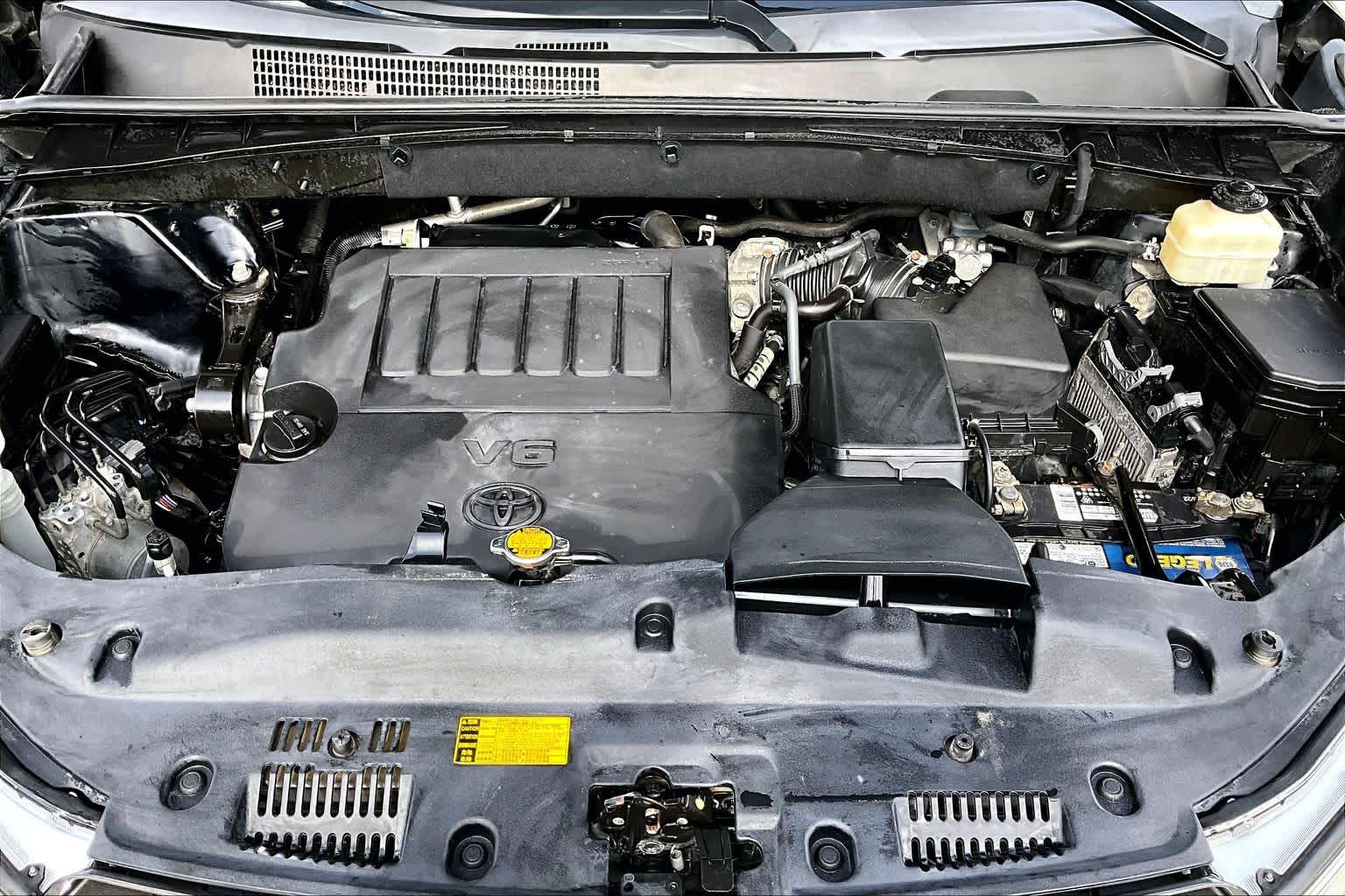 Thumbnail: 2015 Toyota Highlander - 9