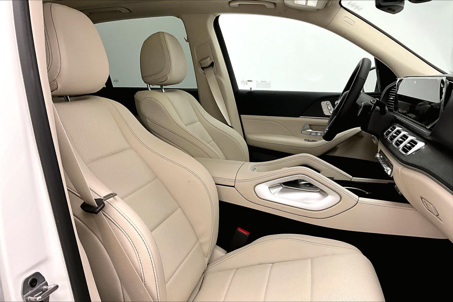 Thumbnail: 2026 Mercedes-Benz GLE - 14