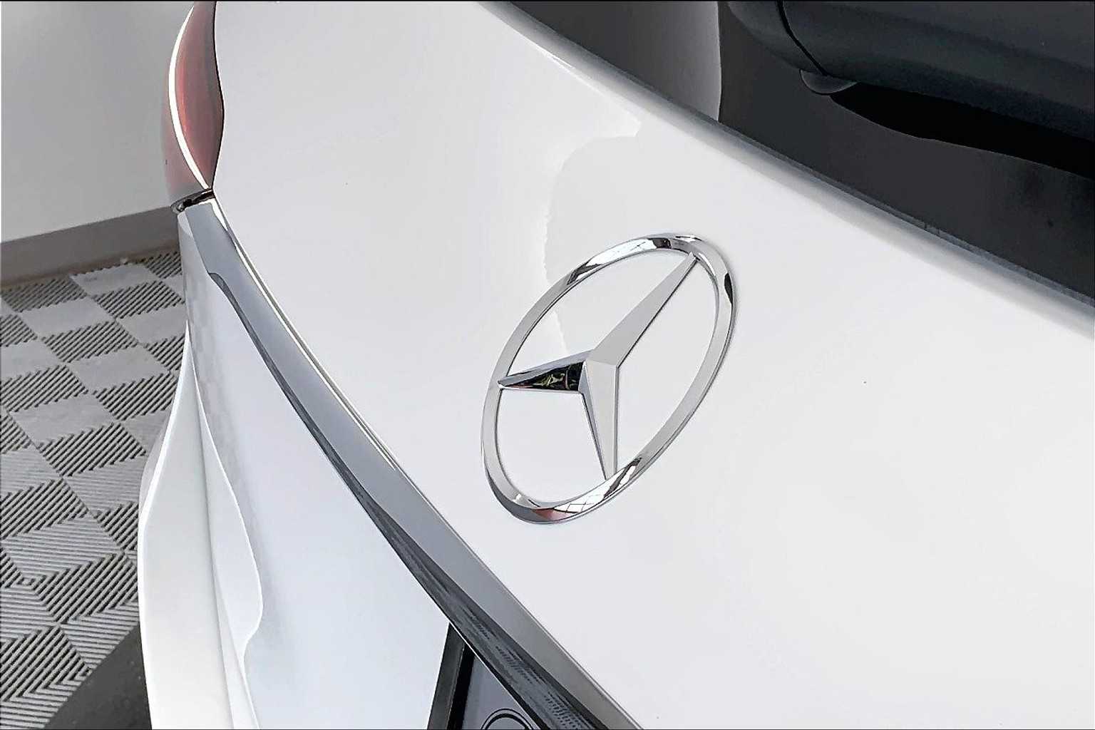 Thumbnail: 2026 Mercedes-Benz GLE - 22