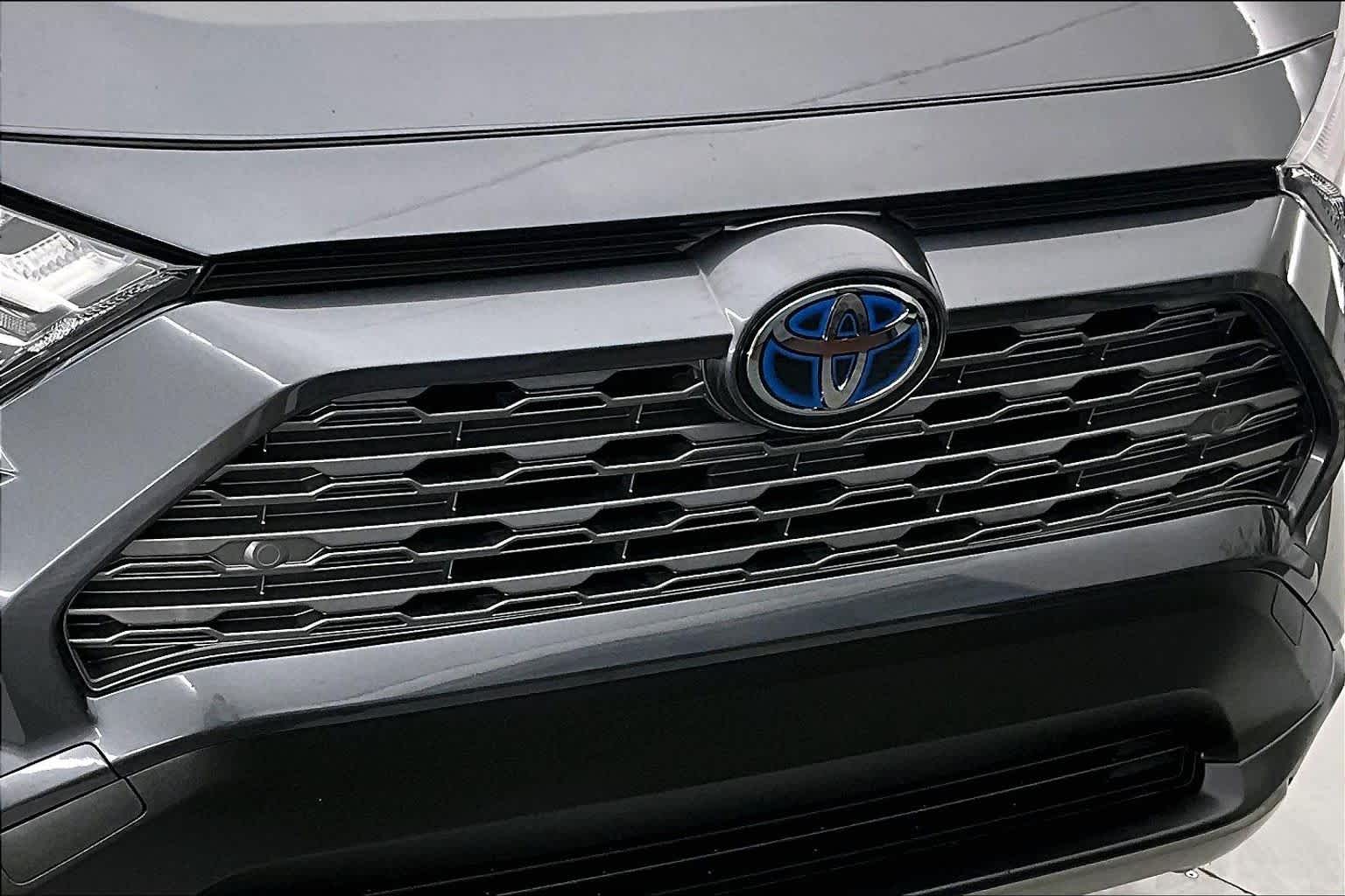 Thumbnail: 2023 Toyota RAV4 - 26