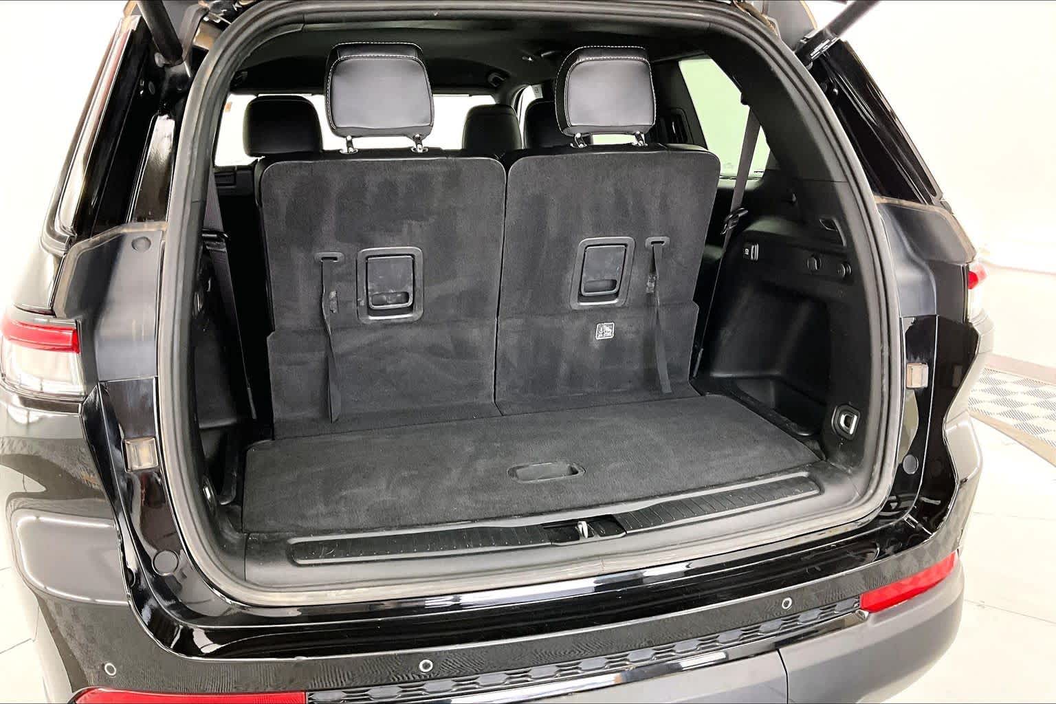 Thumbnail: 2021 Jeep Grand Cherokee L - 19