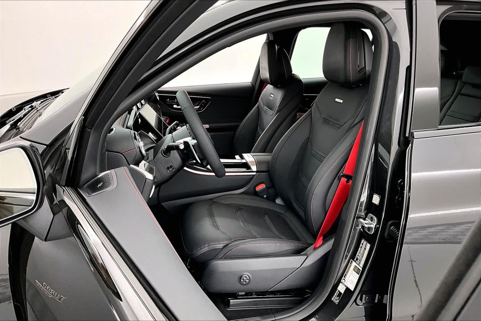 Thumbnail: 2026 Mercedes-Benz GLC - 11