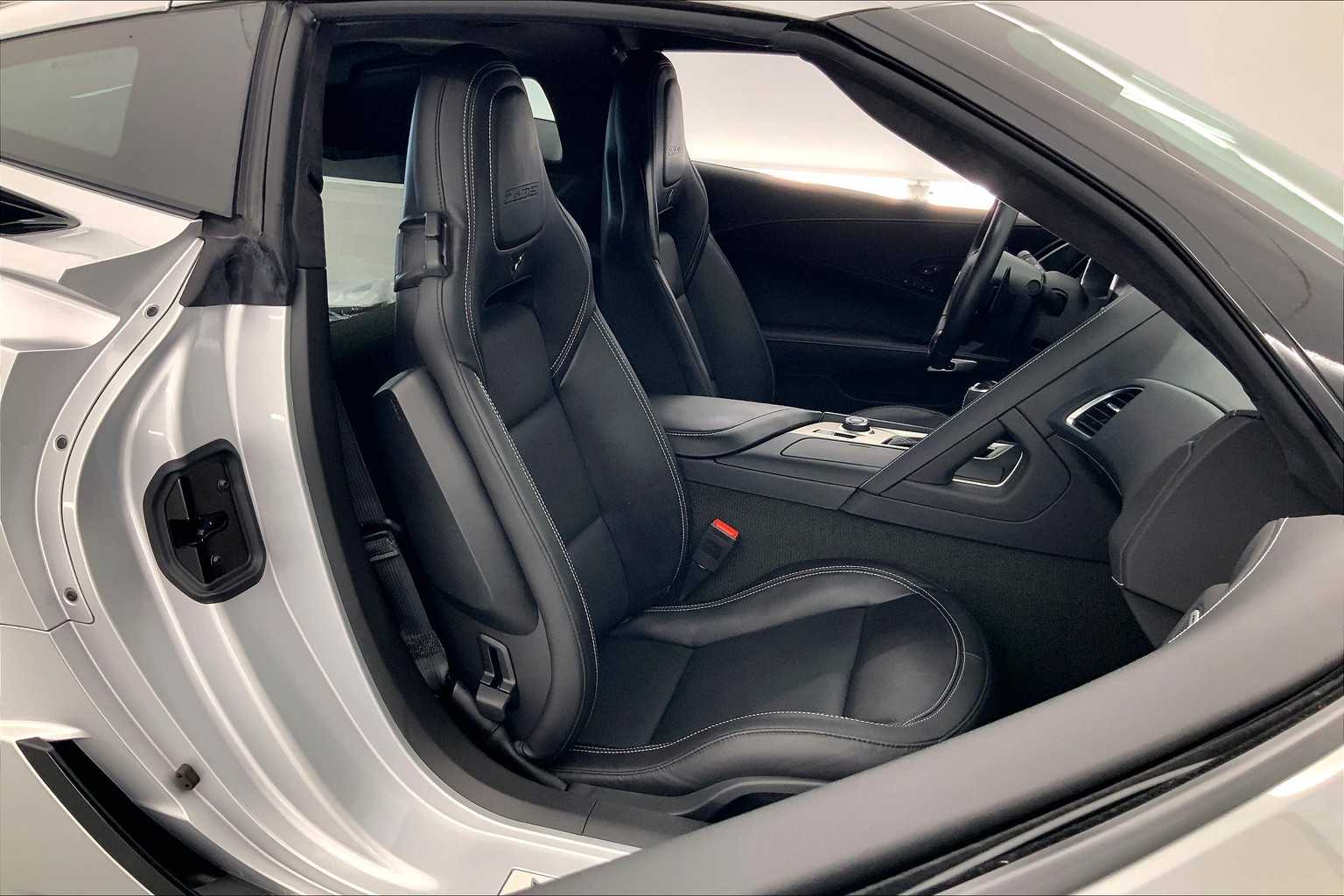 Thumbnail: 2019 Chevrolet Corvette - 12