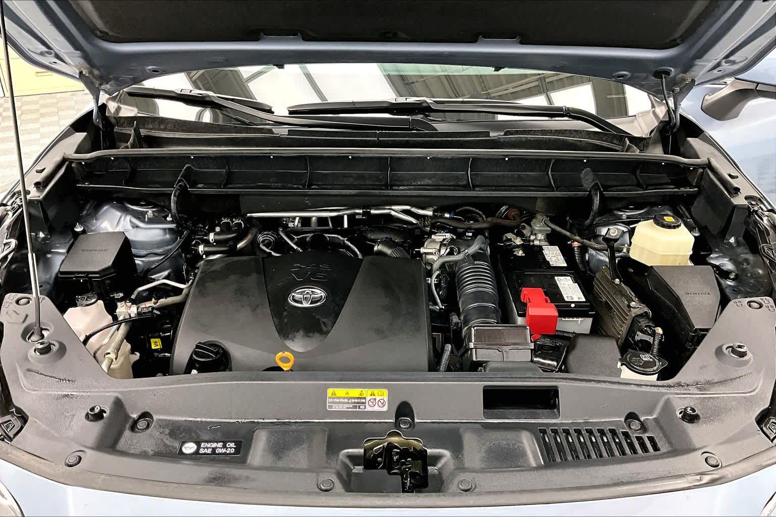 Thumbnail: 2021 Toyota Highlander - 9