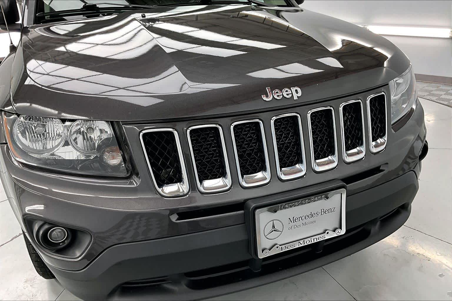 Thumbnail: 2015 Jeep Compass - 25