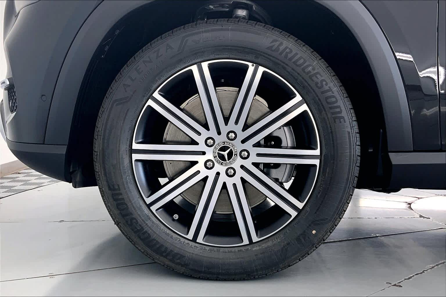 2025 Mercedes-Benz GLE 450 8