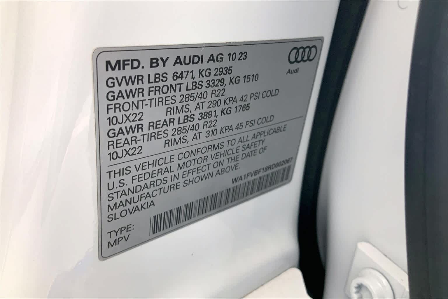 Thumbnail: 2024 Audi Q8 - 29