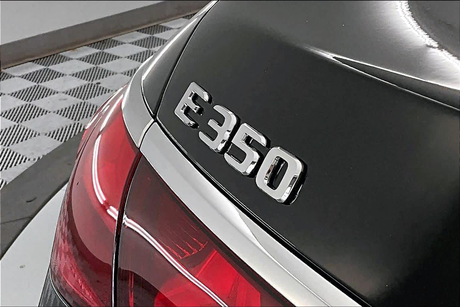 Thumbnail: 2026 Mercedes-Benz E-Class - 7