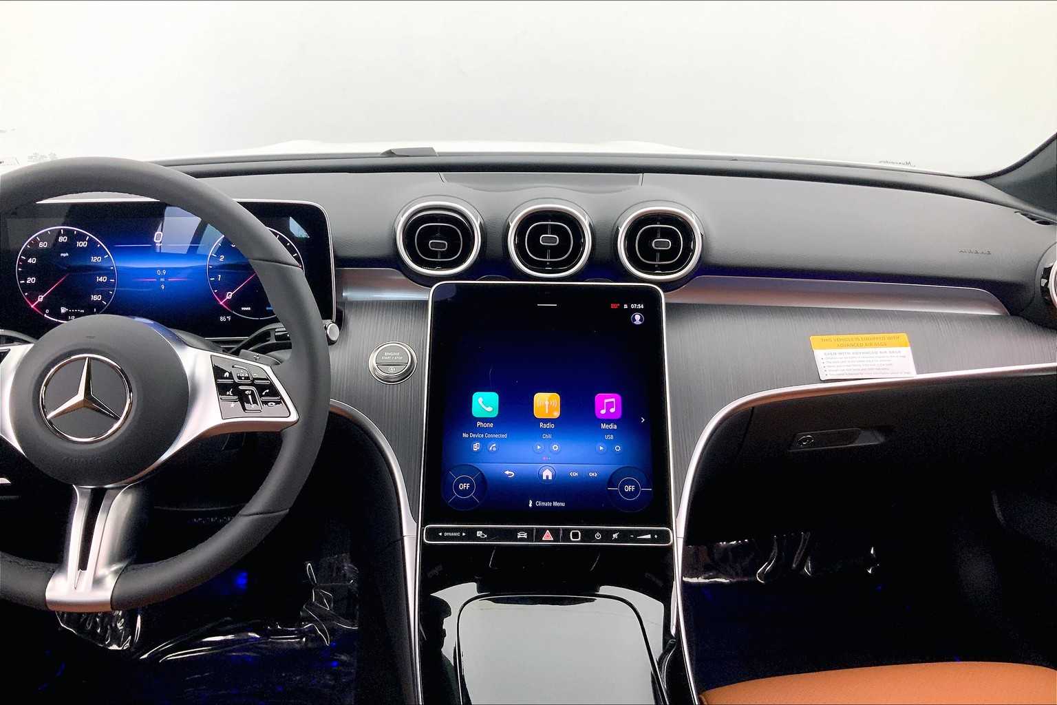 Thumbnail: 2025 Mercedes-Benz C-Class - 16