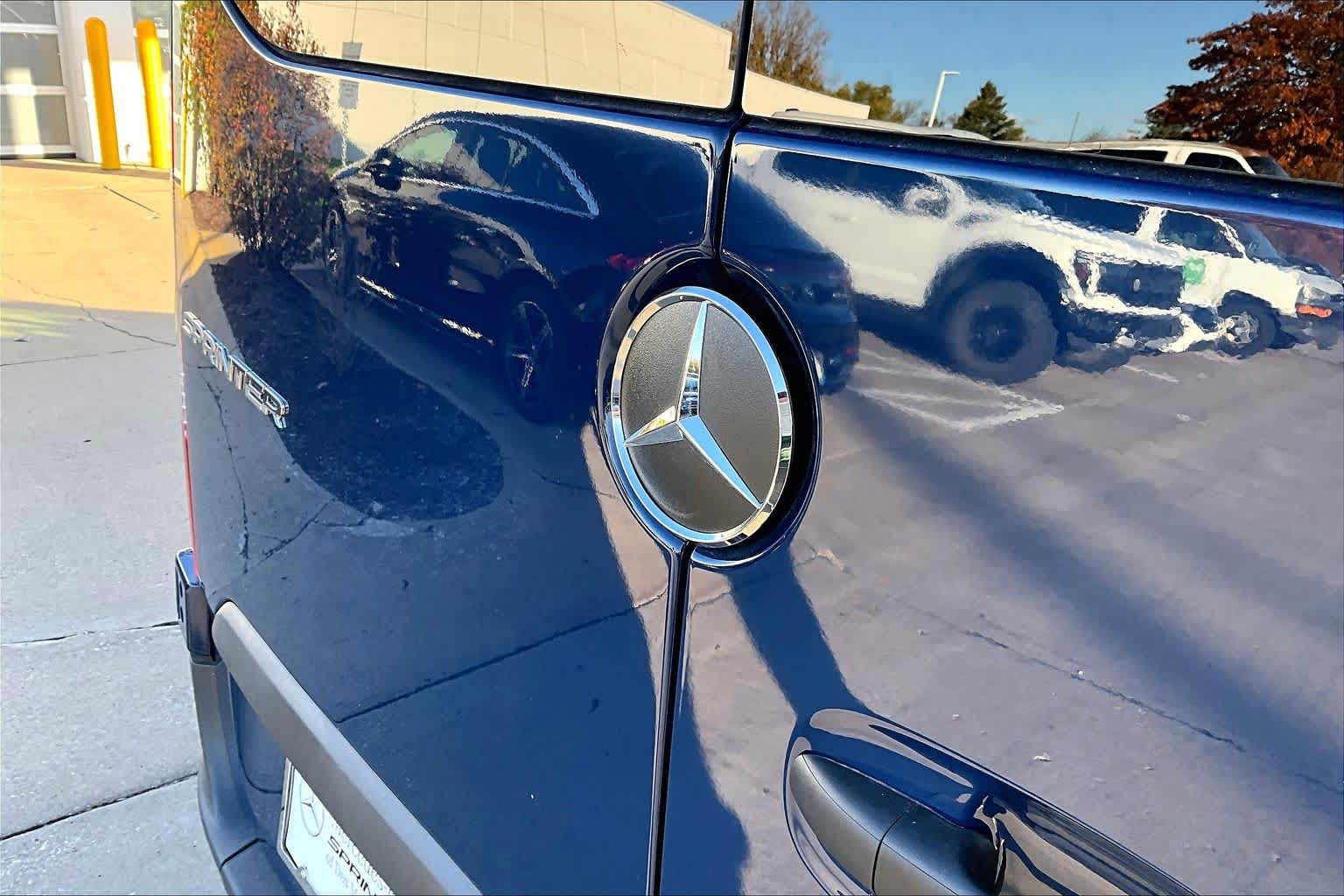 Thumbnail: 2026 Mercedes-Benz Sprinter - 21